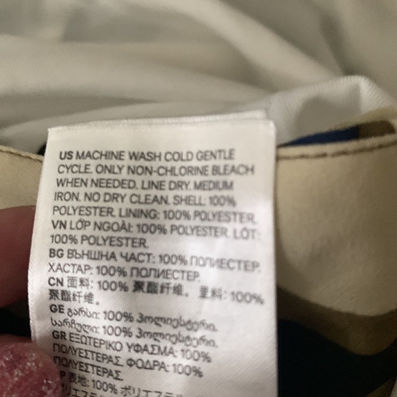 H and M Abstract patterned midi skirt - Picture 8 of 8